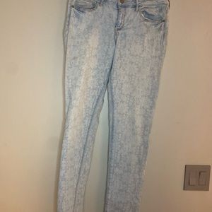 Amber Crombie jeans.